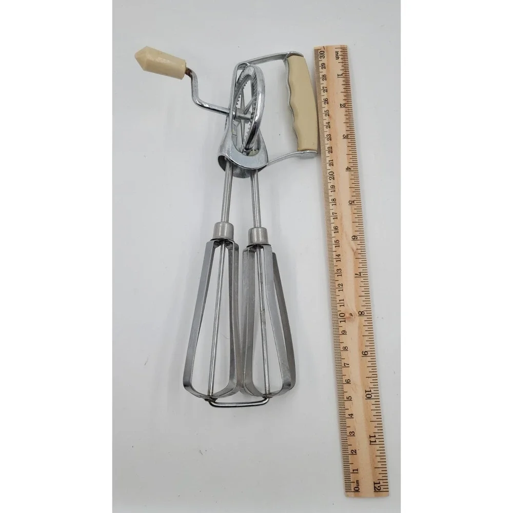 Vintage Hand Mixer‎ Egg Beater BAKELITE Handle Good Cond.
